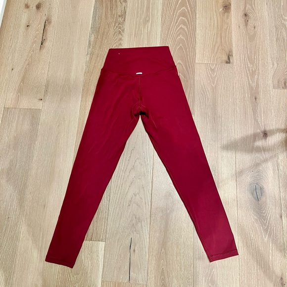 Aerie Chill Play Move yoga pant | Size: Medium | Colour: Red | Never worn - Picture 3 of 4